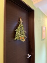 ダイダイ(daidai)/サロン入り口