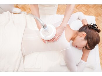 イーズ 大丸東京店/ ≪痩身BODY≫