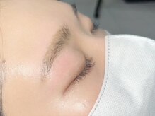 カラ(calla)の雰囲気（目元に合うようにデザイン提案いたします◎）