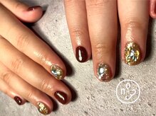 ナンバースリー シロカネ(No.3 Shirokane)