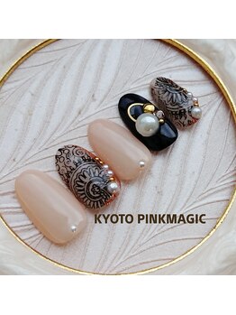 ピンクマジック(PINKMAGIC)/黒レースネイル