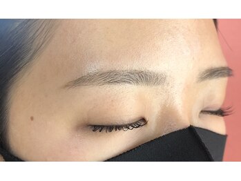 サロン ミワ(salon MIWA)/眉毛スタイリング＆お顔ワックス