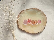 ネイルサロン イントゥ(into_)/プランパーマグアート