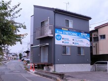 フリーストレッチング 岩手盛岡店の雰囲気（*夕顔瀬町道路沿い*の大きい看板のあのお店☆！）