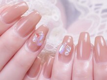 コンプレックスの形も整え、自分の爪が好きになる美フォルムに