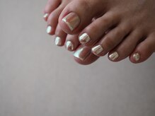 シグネイルスタジオ(CYiG nail studio)の雰囲気（ゆったりソファでくつろぎながらのフットネイル◎）