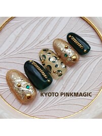 グリーンレオパード