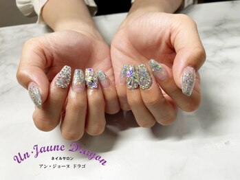 アン ジョーヌドラゴ/【自爪ネイル】キラキラネイル