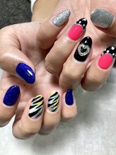 ラキネイル(LAKI Nail)/アニマル×ドットネイル