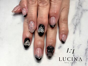 ネイルスタジオ ルキナ(LUCINA)/H-807ワンホン可愛い黒フレンチ