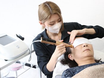 ターミナルジム アンド ビューティーサロン(TERMINAL GYM&BEAUTY SALON)の写真/【施術後の効果に驚く方続出！】何となく疲れて見える原因だったくすみや黄ぐすみが晴れ、素肌に光が宿る♪