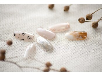 ニルファ(Nilufa)/ジェルネイルデザイン