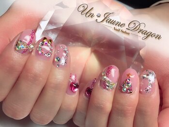 アン ジョーヌドラゴ/ピンク☆クリスマスネイル