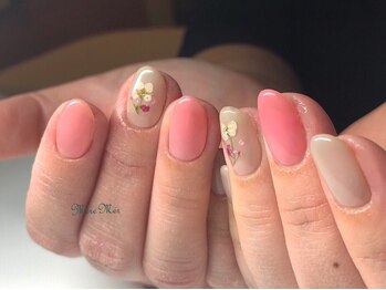 パラジェル認定サロン メールメール 池袋店(MereMer)/ガーリー押し花ネイル