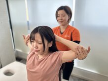 ストレチックス 大和西大寺店/大胸筋・上腕二頭筋ストレッチ