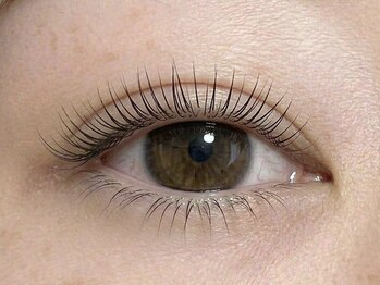 コティ(coti)の写真/忙しいママの綺麗を応援♪お子様と同じ空間でリラックスしながら理想の目元を叶える、駐車場完備のサロン◎