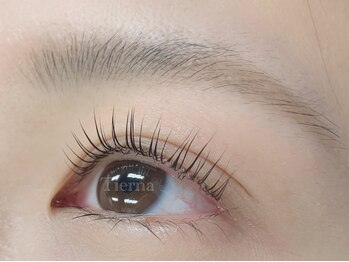 ティエルナ(Tierna)の写真/【人目を惹くパッと華やかな目元☆】目元を変えるだけでお顔の印象もUP◎一人一人にあった施術をご提案!