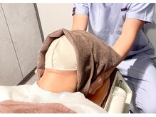 栄光治院 岡崎南院/施術風景【首こり】