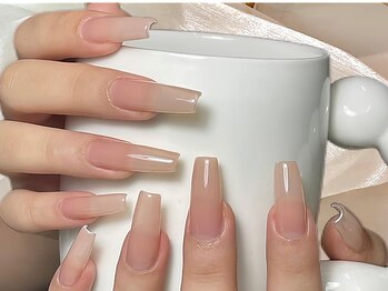 スペードキューネイル 新宿店(Spade Q Nail)の写真/【派手なネイルが出来ない…という方にも◎】シンプルだからこそ技術力で差を出す上品な大人ネイル♪