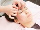 アキュピタル(acupital)の写真/【鍼灸で眼精疲労を回復】目の周りの筋肉にアプローチ♪鍼と健光浴で緊張をほぐし固まった筋肉をケア！