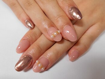 ネイルサロン グレイス(Grace)/短めスカ×ミラー【春夏秋冬】