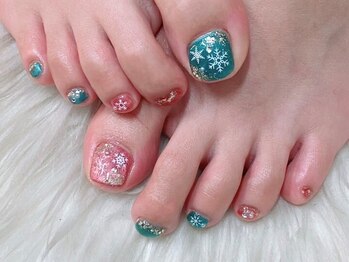 ネイルズ アヴァンティ(Nails Avanti)の写真/素足の美しさを引き出すアロマ足浴で心も体もリラックス！冬の乾燥対策や足元のケアもおまかせください◎