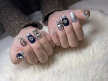 サニーデイズ ネイルアンドビューティー 曙橋店(SunnyDays Nail&Beauty)/甘辛ネイビー ￥8500 オフ無料