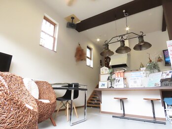 西宮の沢リンパ整体院/カフェ見たいな店内