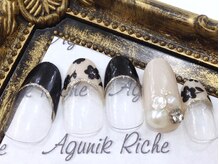 アグニークリッシェ(Agunik Riche)/【花柄フレンチ白黒】
