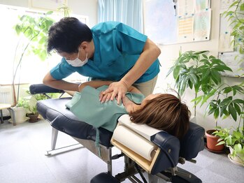 三上カイロプラクティック平塚整体院/腰椎の矯正。