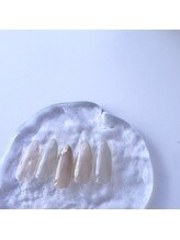 ルアナ シャルム(luana-sharm)