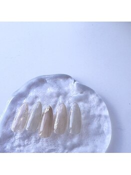 ルアナ シャルム(luana-sharm)の写真/大人キレイをテーマにシンプル系アートやマグネットが得意♪美しい艶＆抜群の持ちであなたもトリコに＊
