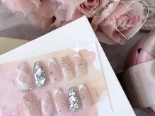 ワイベール 新宿東口店(YVeil)/