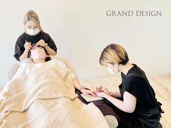 グランドデザイン 穂積店(GRAND DESIGN)の写真/【アイラッシュ×ネイル】同時施術OK！まとめて賢くキレイに♪時間効率UP！忙しい女性の味方サロン☆
