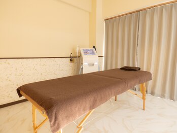 ティエル(Tielu)/脱毛・オイルマッサージ施術台