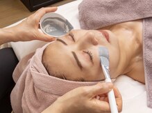 ソワン アーリア(Soin Arya)の雰囲気（不死の花の幹細胞と海藻成分で肌の土台から整えるトリートメント）