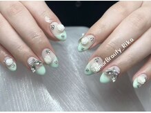 アモールビューティー 新宿店(Amor Beauty)/フレンチネイル　フラワーネイル