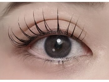 アウラ(aulla)/【まつ毛パーマ】