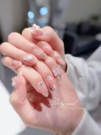 清楚系ピンクネイル
