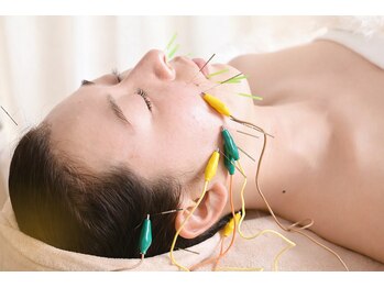 ルポ 那覇(repos)の写真/「美容鍼で肌コンディション底上げ」ニキビ・肌質改善/小顔も、まとめて叶える欲張りケア★