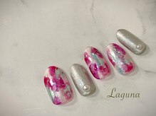 ラグウナ(Laguna)/ビビットピンクとホイルアート