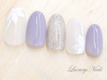 ラグジュアリーネイルズ オオミヤ(Luxury Nails Omiya)/上品*フラワーアート