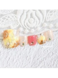 パラジェルひまわりネイル