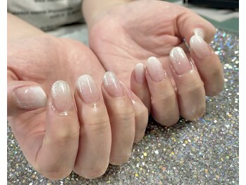 白グラデーション