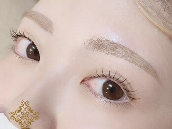 アリュージョン 京都駅前店の写真/40種のロッド×丁寧な施術で、理想のまつ毛と美しい目元に♪モチも◎