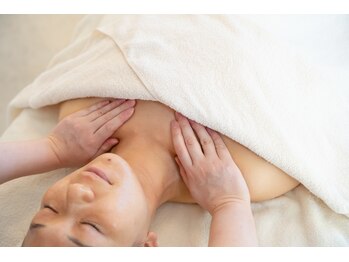 フルール(fulu-lu)の写真/アナタにあったプランを提案。今の肌と向き合い、これからの肌を育てる。大人の肌育ケア
