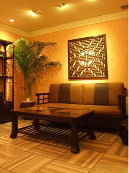 烏来 銀座店/銀座店　待合ソファ