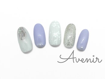 アヴィニール 表参道(Avenir)/シルエットフラワー　ネイル