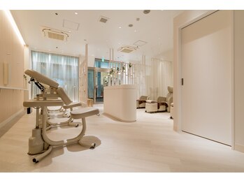 リフレッシュハンズ 神戸三宮店/ボディケアとフットケア♪