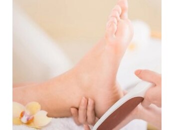 サロンドットプディング(Salon.Pudding)/角質ケア(フットバス付)